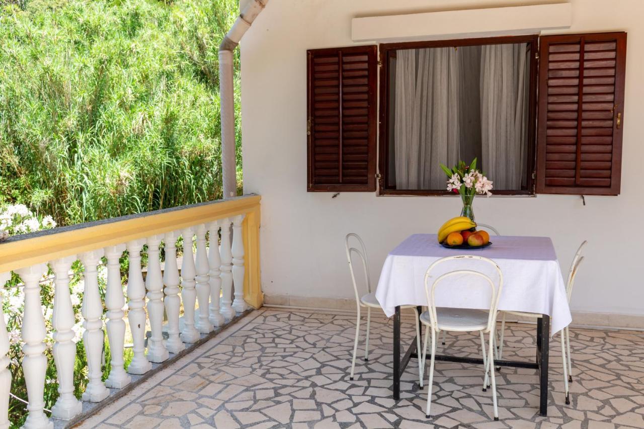 Vuko I Magdalena Midzor Apartment Petrovac Ngoại thất bức ảnh