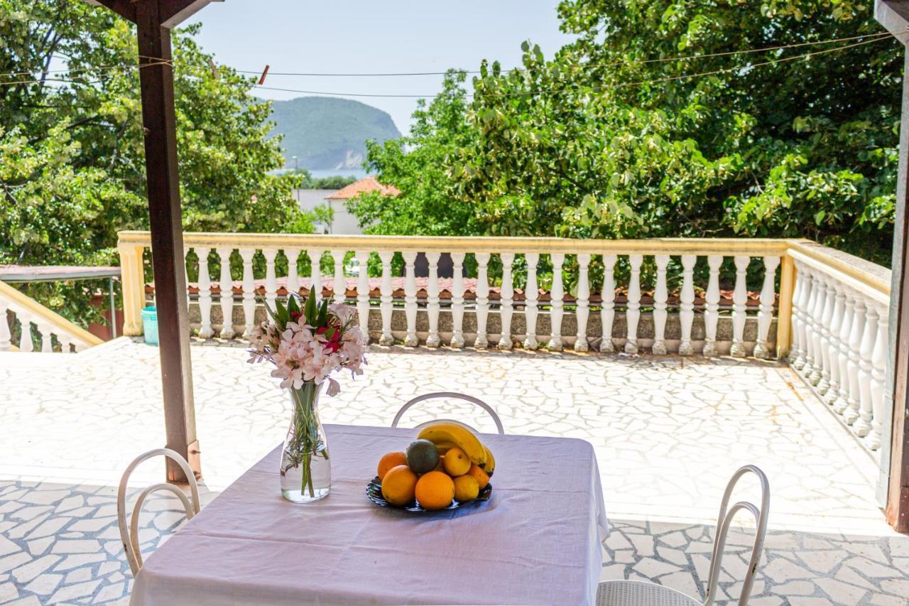Vuko I Magdalena Midzor Apartment Petrovac Ngoại thất bức ảnh