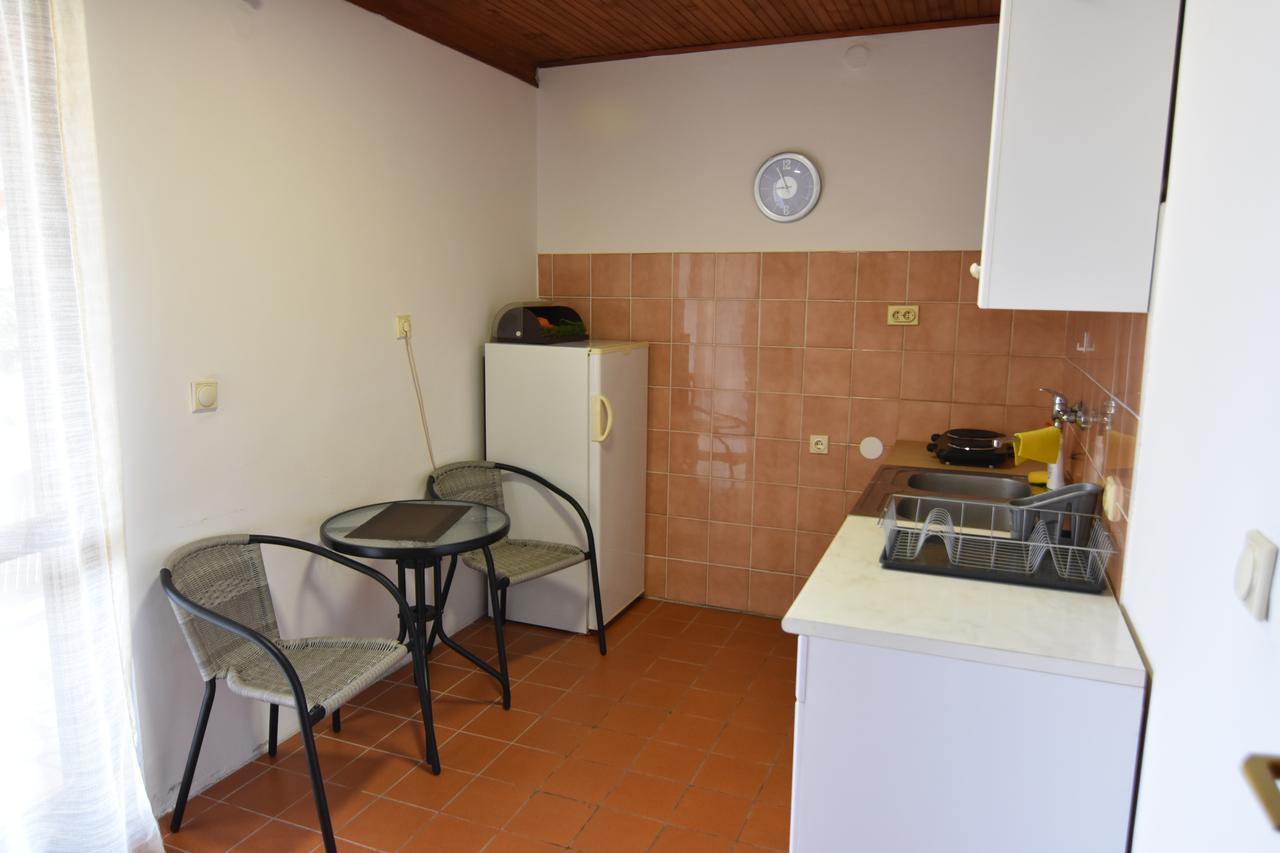 Vuko I Magdalena Midzor Apartment Petrovac Ngoại thất bức ảnh