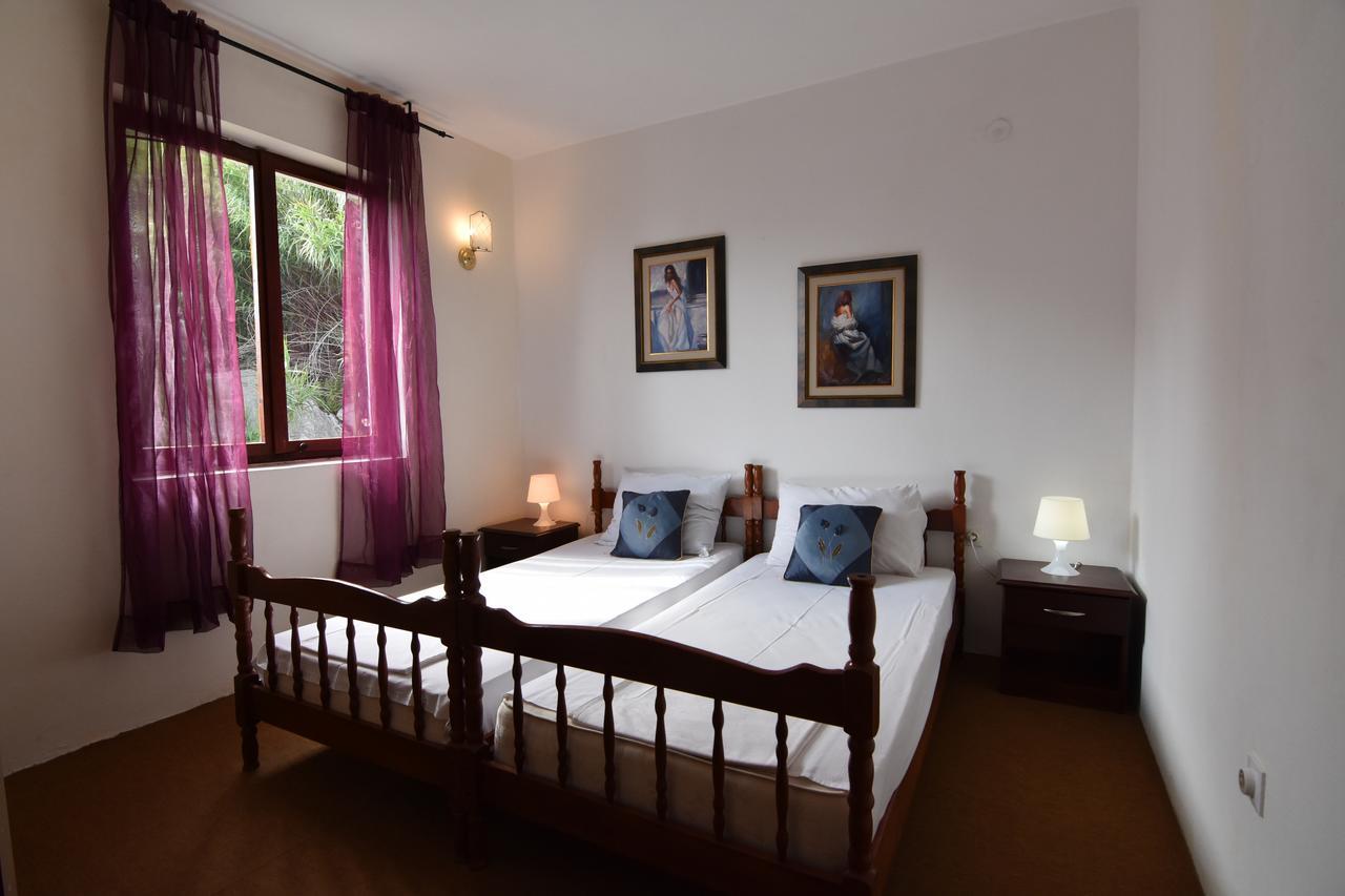 Vuko I Magdalena Midzor Apartment Petrovac Ngoại thất bức ảnh